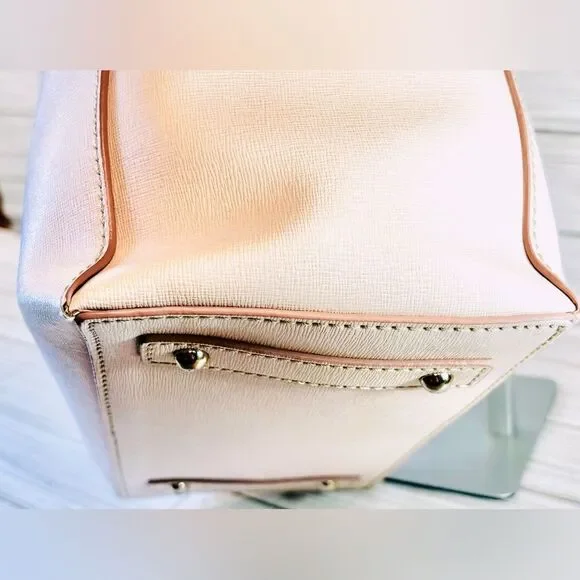 016- Dooney & Bourke Emerson Brynn, Ashby Blush Florentine Leather Hand Bag - Picture 4 of 13